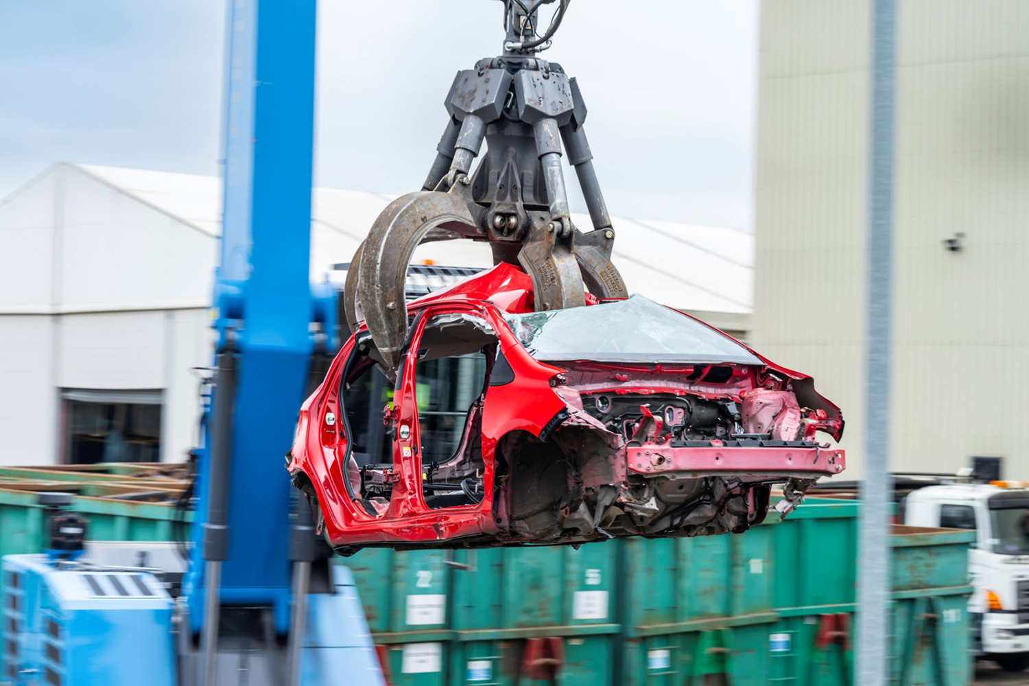 廃車になるクルマ