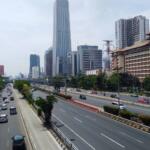 【画像】ちょっと前までジャカルタ中心部はBEVバスだらけだったのに……再び「エンジンバスだらけ」になっている理由 〜 画像1