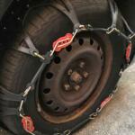 【画像】積んでりゃ安心……じゃなくて使えなけりゃ意味がない！　春先でも出番はある「タイヤチェーン」の種類と使い方 〜 画像15