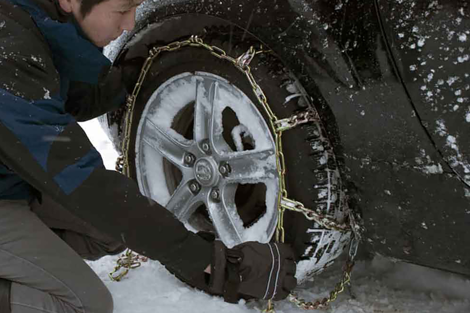 タイヤチェーンの装着