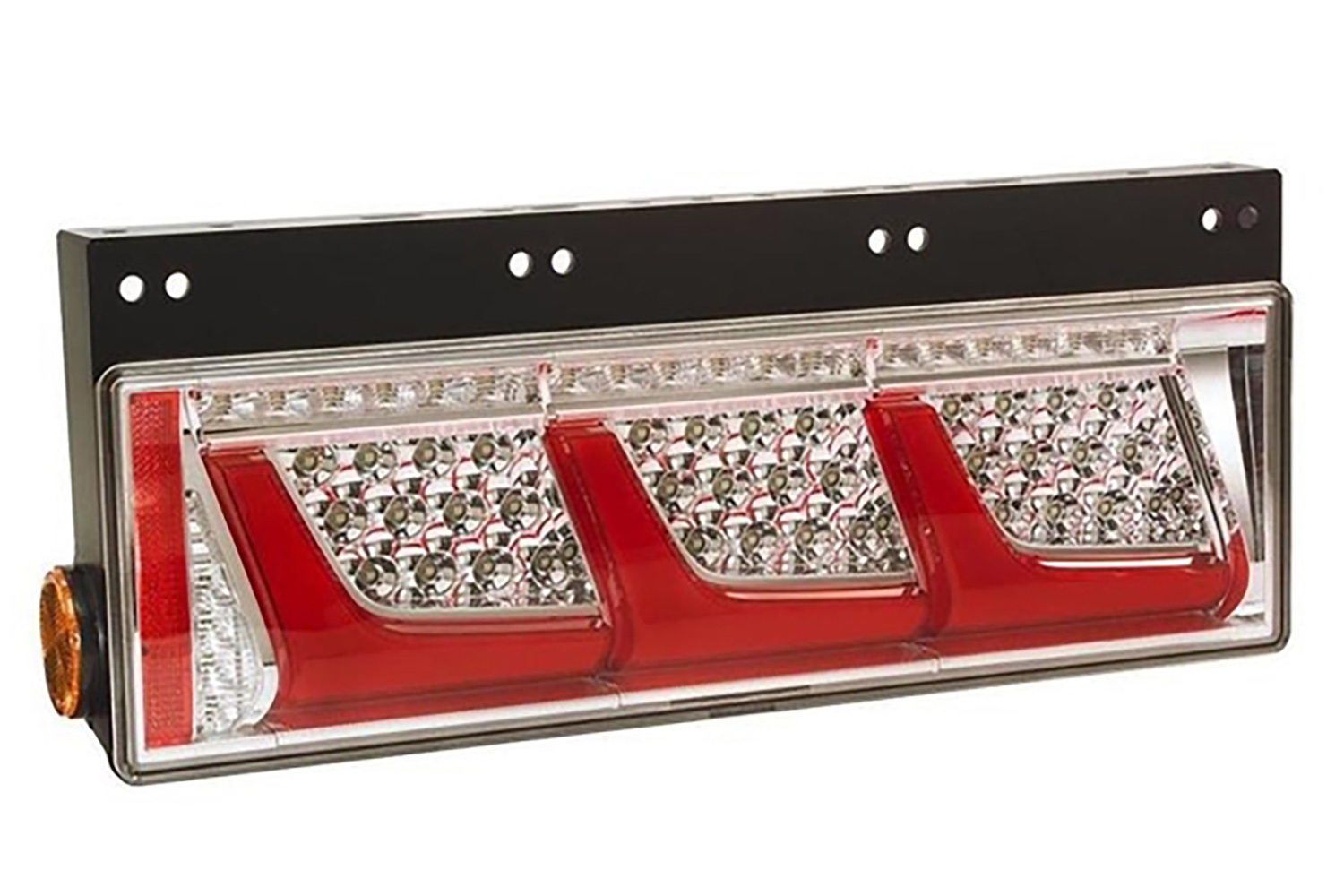 LEDがトラックの後ろ姿を大きく変えていた 〜 画像2