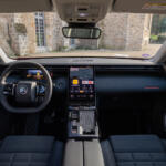 【画像】【試乗】乗ればわかる「魔法の絨毯」にうっとり！　新型シトロエンＣ５エアクロスの乗り心地が別次元すぎる 〜 画像9