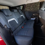 【画像】【試乗】乗ればわかる「魔法の絨毯」にうっとり！　新型シトロエンＣ５エアクロスの乗り心地が別次元すぎる 〜 画像12