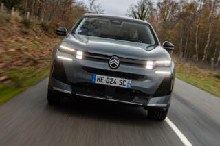 新型Ｃ５エアクロスの乗り心地が別次元すぎる