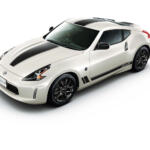 【画像】日産の伝説的ボディカラー「ミッドナイトパープル」色のフェアレディＺが海外で発売だと!?　北米と豪州で登場した「ヘリテージエディション」のうらやましすぎる中身 〜 画像13