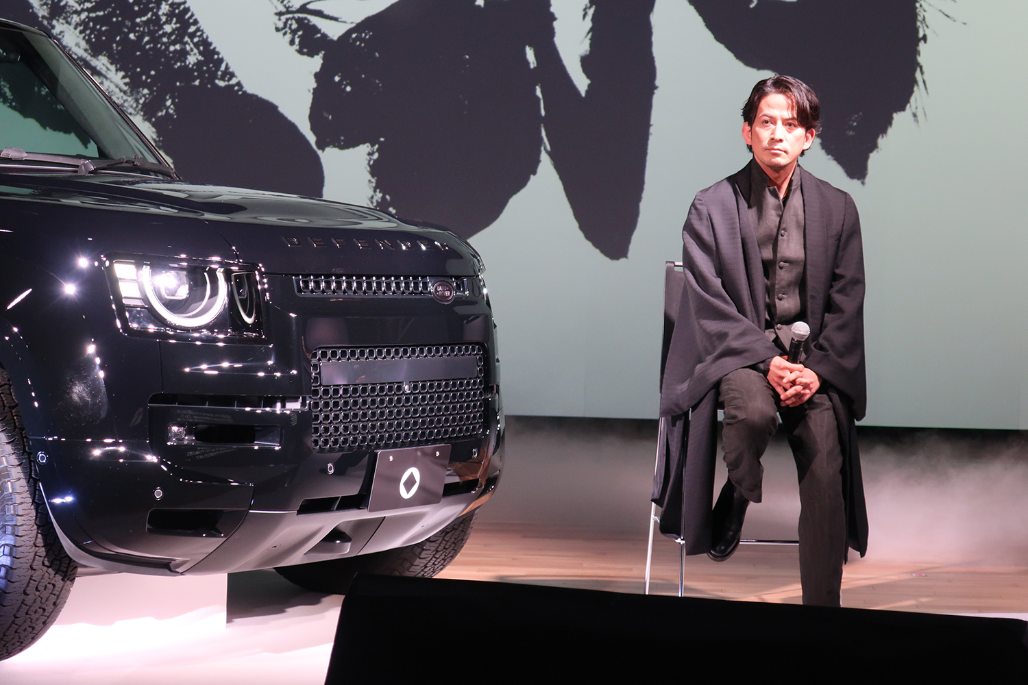 「なんちゃってＳＵＶ」とは別格なディフェンダーを岡田准一が選んだ理由 〜 画像20
