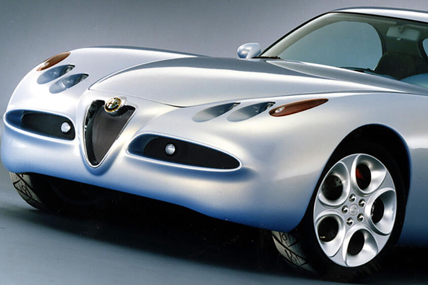 「盾型グリル」でお馴染みのアルファロメオ！　コレを確立したのは「雲」の名をもつ幻のコンセプトカーだった