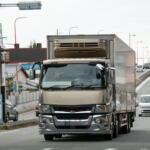 トラック運転士不足は先進国に共通する問題だった！　外国人ドライバーの就労に活路を見いだす現状にいずれ国同士でドライバーの取り合いが起こる!!