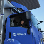 【画像】トラック運転士不足は先進国に共通する問題だった！　外国人ドライバーの就労に活路を見いだす現状にいずれ国同士でドライバーの取り合いが起こる!! 〜 画像7