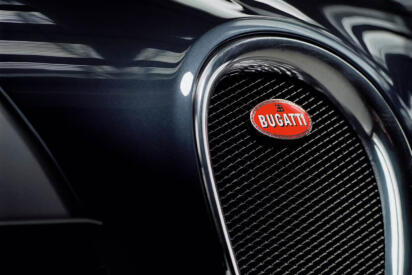 VWと完全に袂を分かつブガッティ！　これは「呪縛からの解放」か「糸の切れた凧」になるのか？