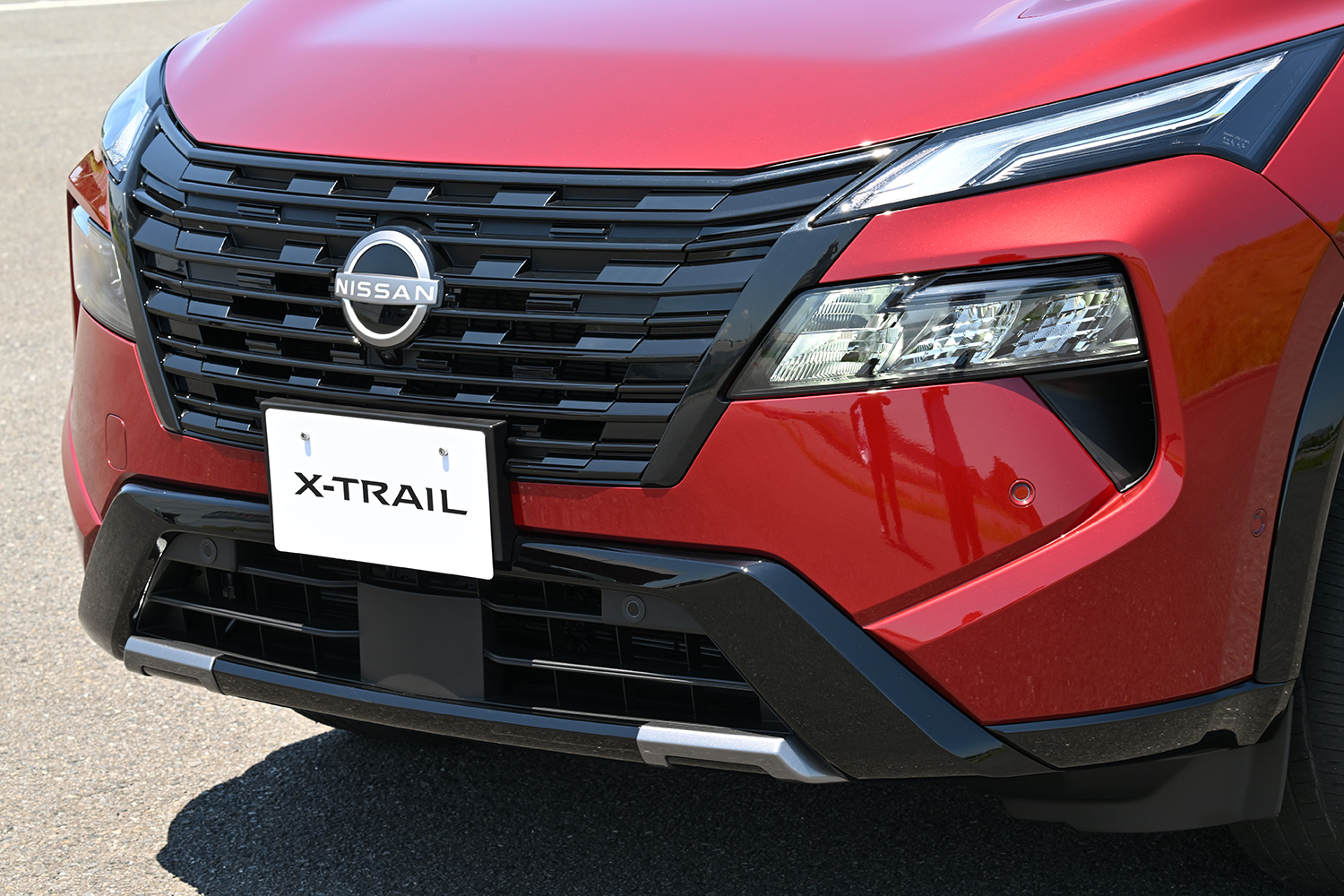 かつては主力モデルだったエクストレイルはなぜ負け組となってしまったのか