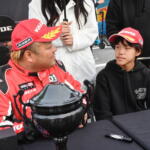 【画像】13歳ドリフトドライバーのリアル！　実車に乗るのはヘタしたら月イチぐらいで「シミュレーター」で腕を磨いていた 〜 画像5