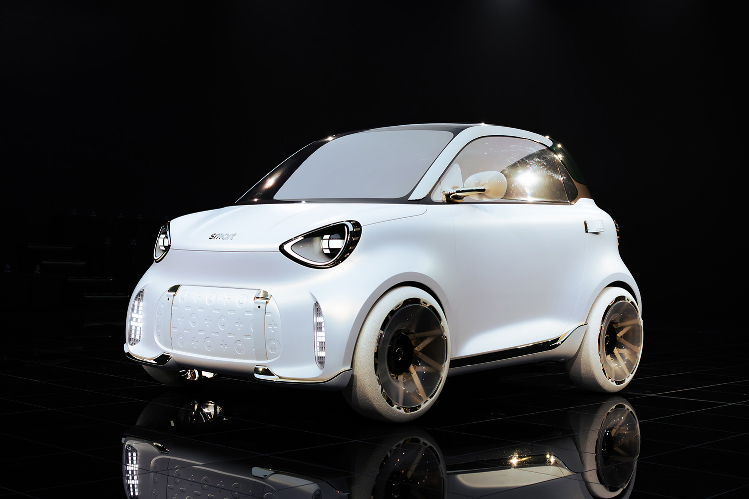 スマート・コンセプト#2のフロントスタイリング