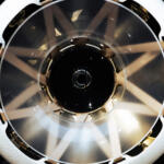 【画像】メルセデス×ジーリーでスマートもつまらなくなった……と思ったらついに！　あのインパクト絶大だった「スマートフォーツー」がEVで蘇る!! 〜 画像25