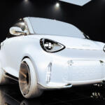 【画像】メルセデス×ジーリーでスマートもつまらなくなった……と思ったらついに！　あのインパクト絶大だった「スマートフォーツー」がEVで蘇る!! 〜 画像45