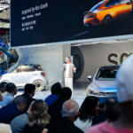 【画像】メルセデス×ジーリーでスマートもつまらなくなった……と思ったらついに！　あのインパクト絶大だった「スマートフォーツー」がEVで蘇る!! 〜 画像54