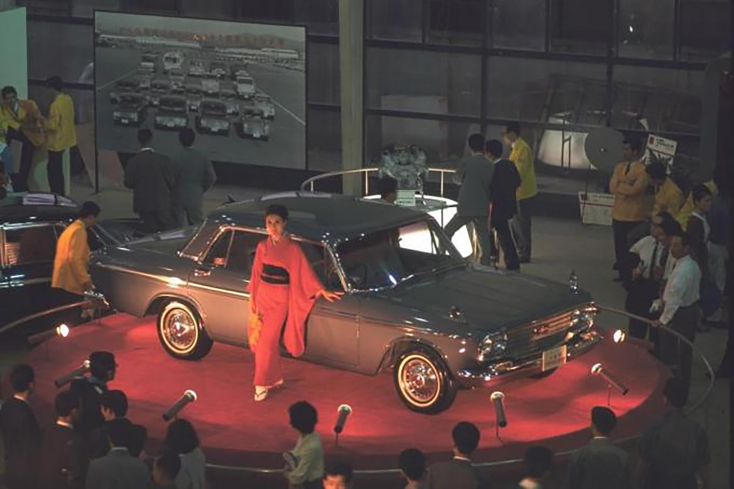 トヨタ・クラウンエイト