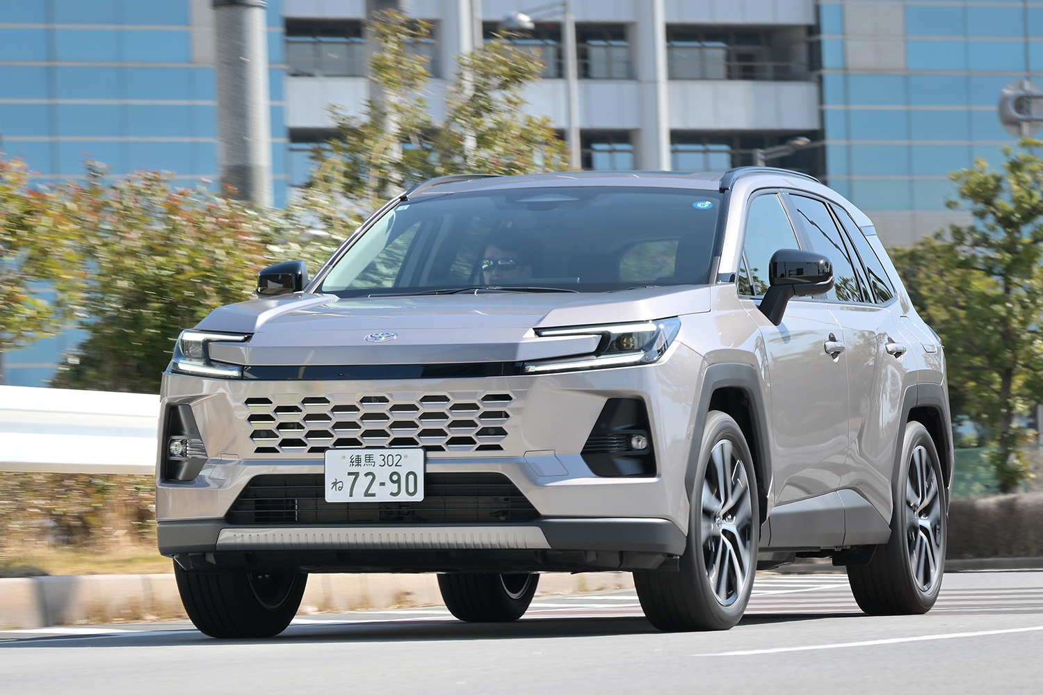 新型トヨタRAV4 Zグレードの走り