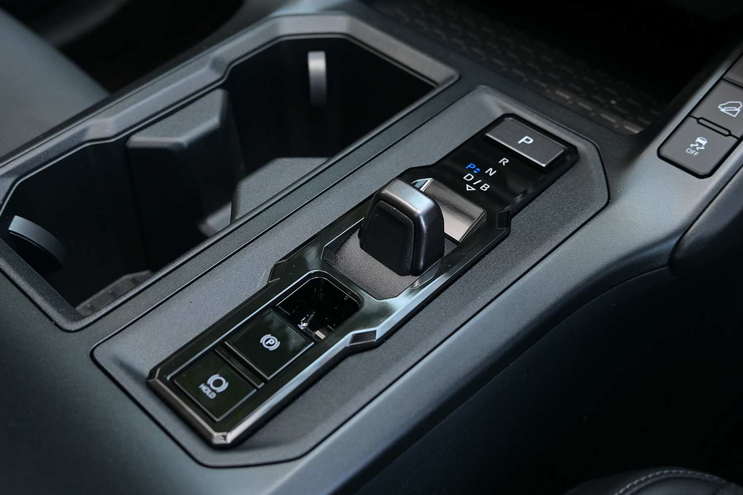 新型トヨタRAV4に中谷明彦が試乗 〜 画像21