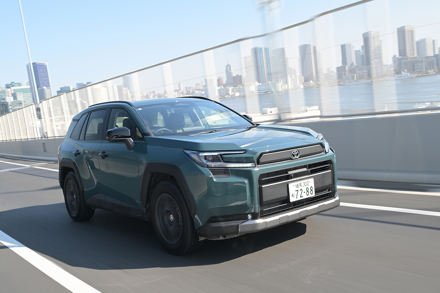 新型トヨタRAV4に中谷明彦が試乗 〜 画像14
