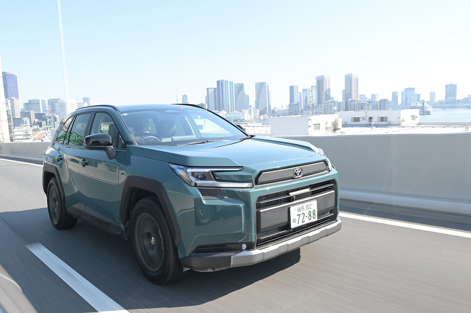 新型トヨタRAV4 Adventureグレードの走り 〜 画像2