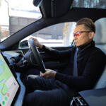 【画像】【試乗】エンジンじゃ出せない「緻密な加減速」を見事に実現！　EX30ツインモーターの実力が雪上で明らかに 〜 画像8