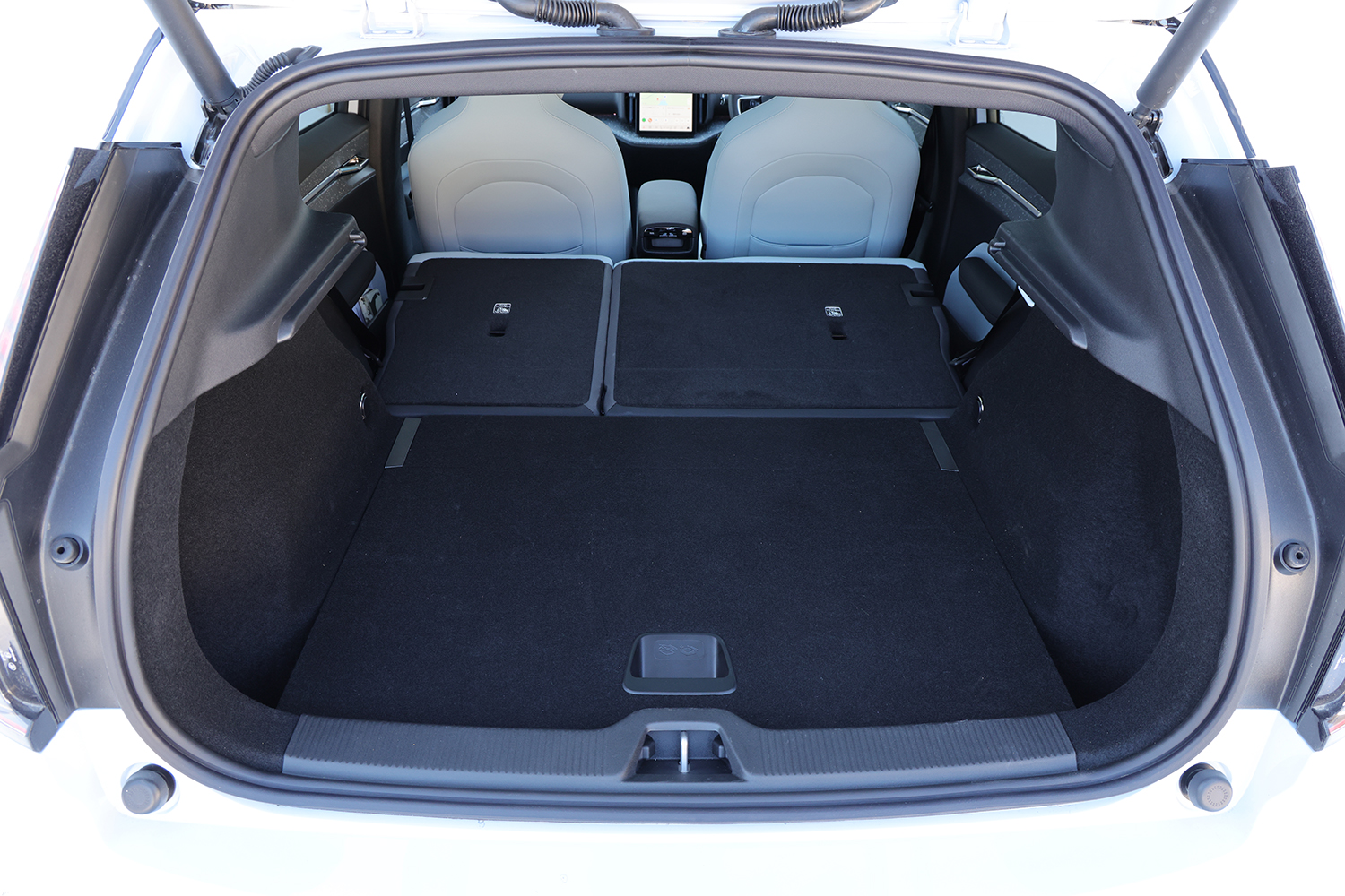 ボルボEX30のツインモーター4WDモデルの雪上性能を検証 〜 画像19