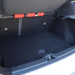 【画像】【試乗】エンジンじゃ出せない「緻密な加減速」を見事に実現！　EX30ツインモーターの実力が雪上で明らかに 〜 画像23