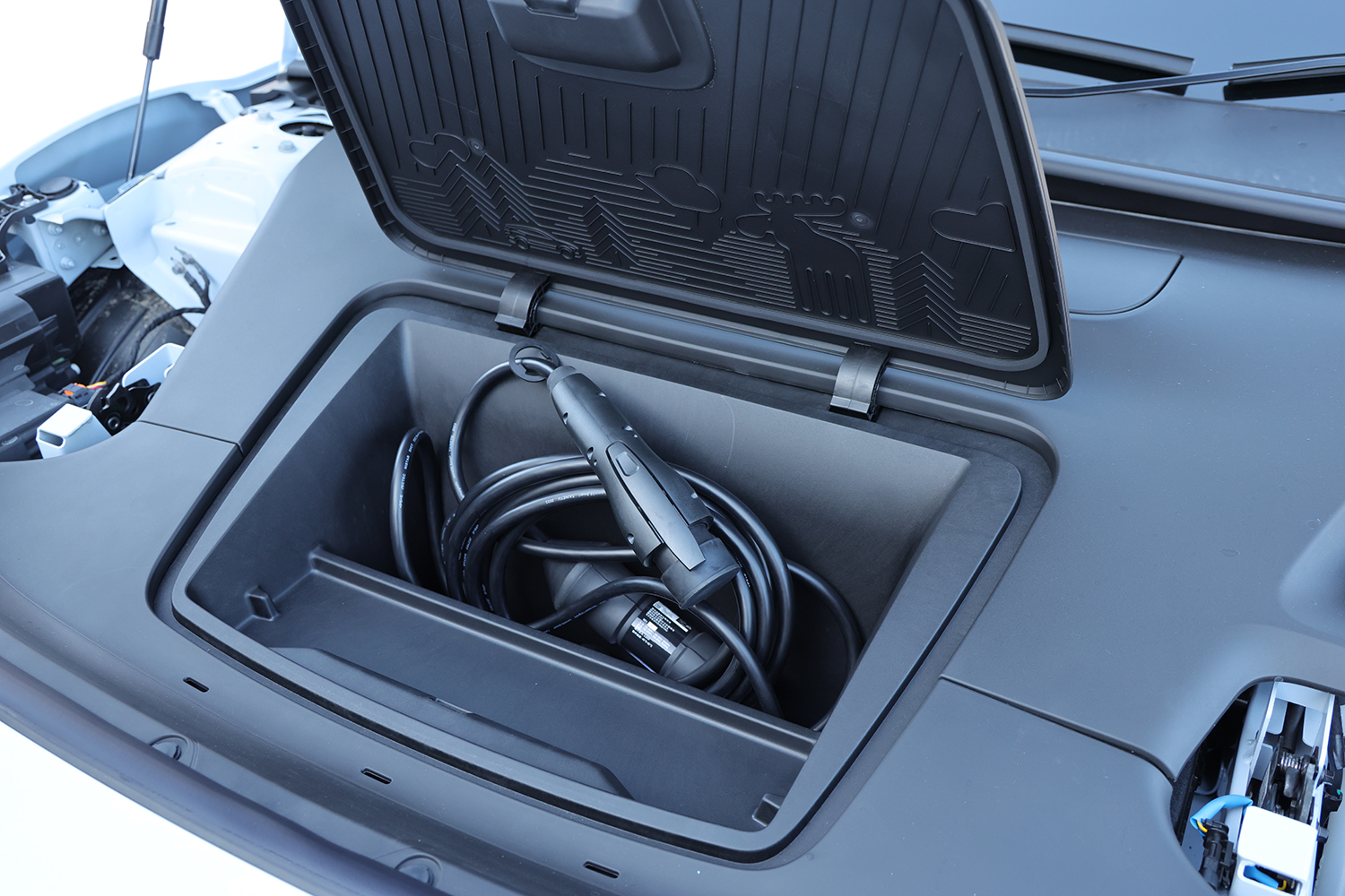 ボルボEX30のツインモーター4WDモデルの雪上性能を検証 〜 画像25