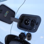 【画像】【試乗】エンジンじゃ出せない「緻密な加減速」を見事に実現！　EX30ツインモーターの実力が雪上で明らかに 〜 画像26