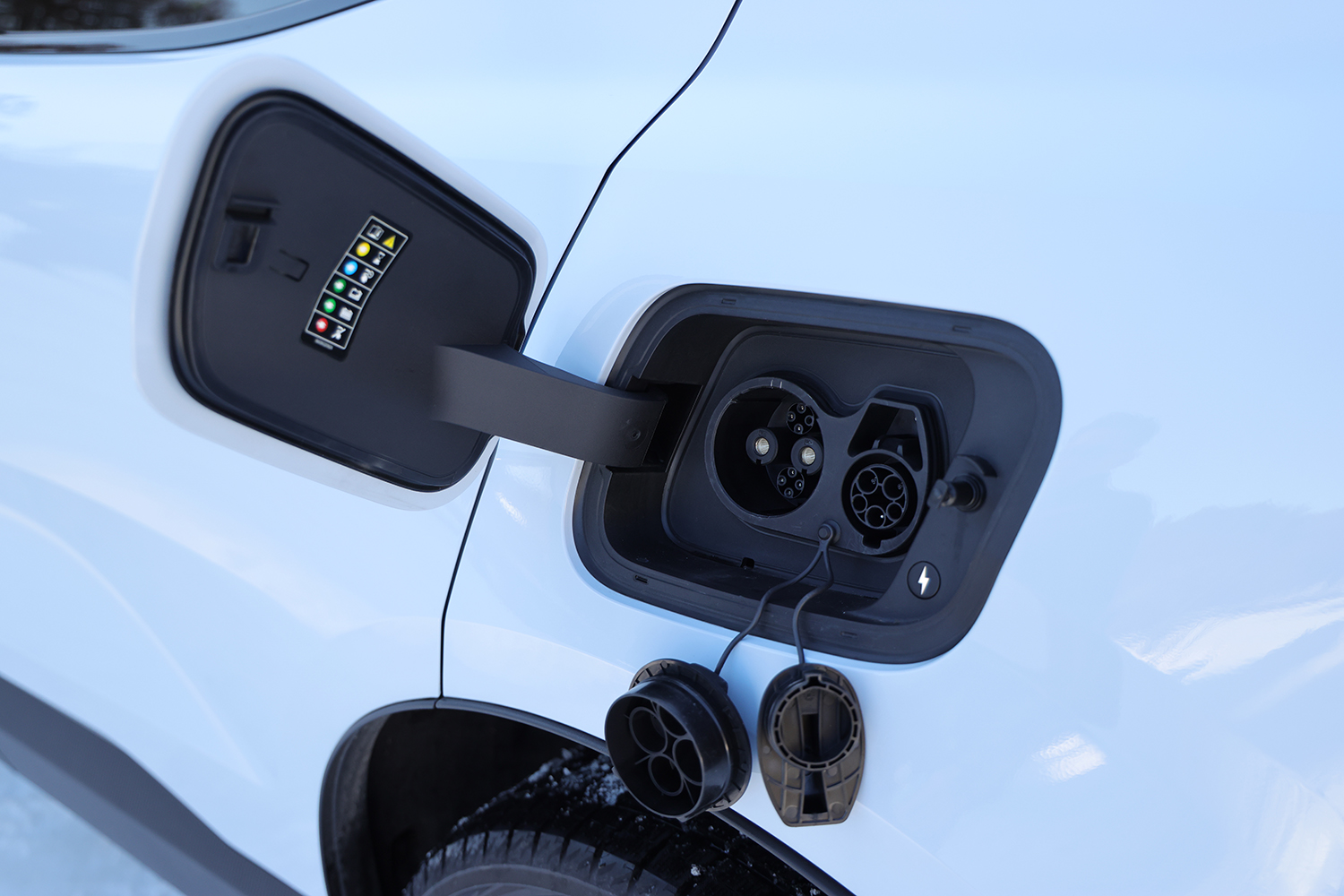 ボルボEX30のツインモーター4WDモデルの雪上性能を検証 〜 画像26