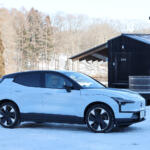 【画像】【試乗】エンジンじゃ出せない「緻密な加減速」を見事に実現！　EX30ツインモーターの実力が雪上で明らかに 〜 画像33