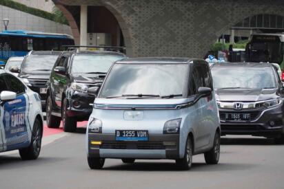 中国車の脅威は「BEV」だけにあらず！　じつは純エンジン車もハイブリッドもめちゃくちゃ豊富だった