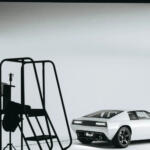 【画像】現代の技術が注ぎ込まれているのにオリジナルより100kg以上も軽い！　ロータス・エスプリのレストモッド「エンコール・シリーズ１」は約１億円なり 〜 画像7