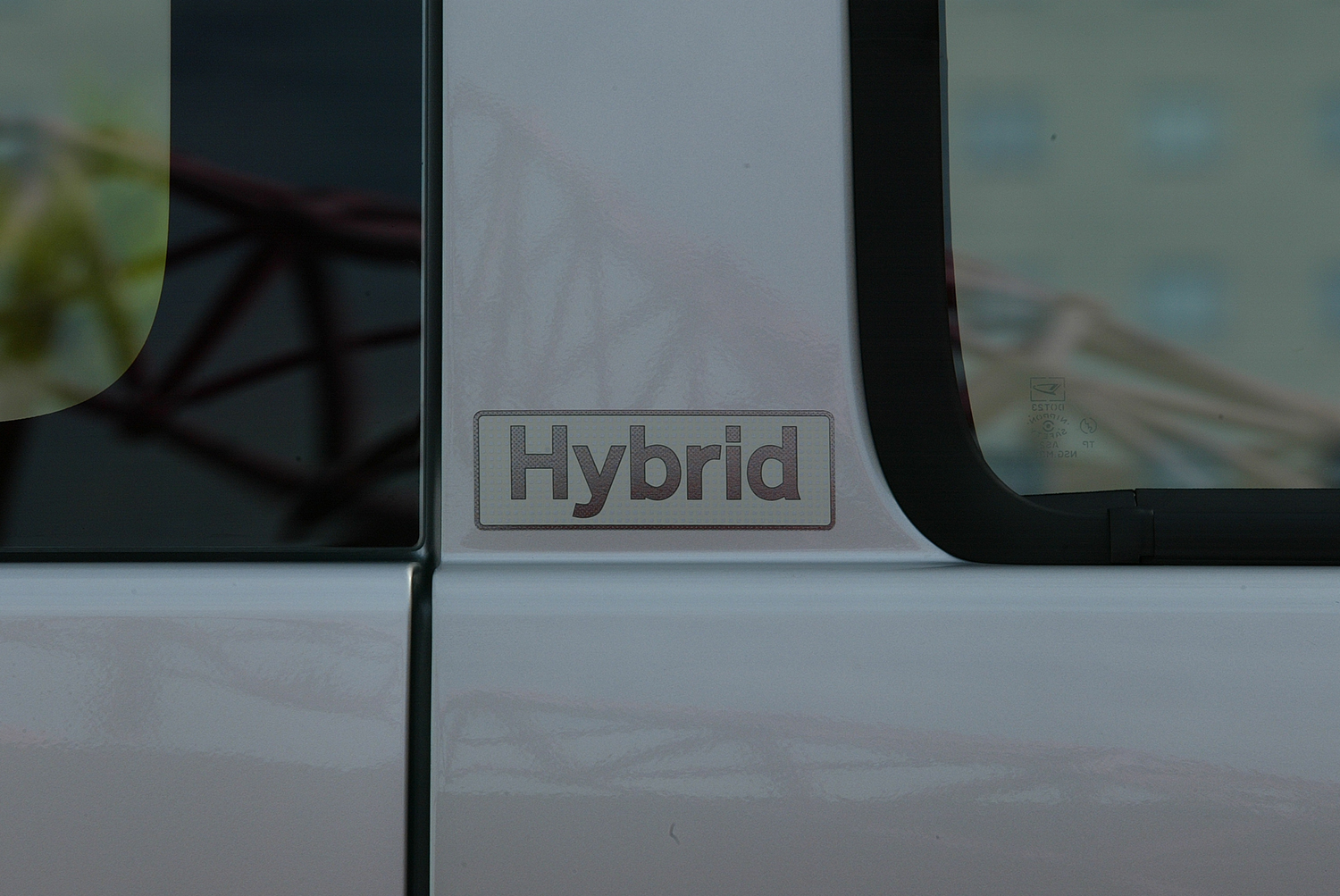 軽商用車初の市販ハイブリッドカー「ダイハツ・ハイゼットカーゴ ハイブリッド」 〜 画像4