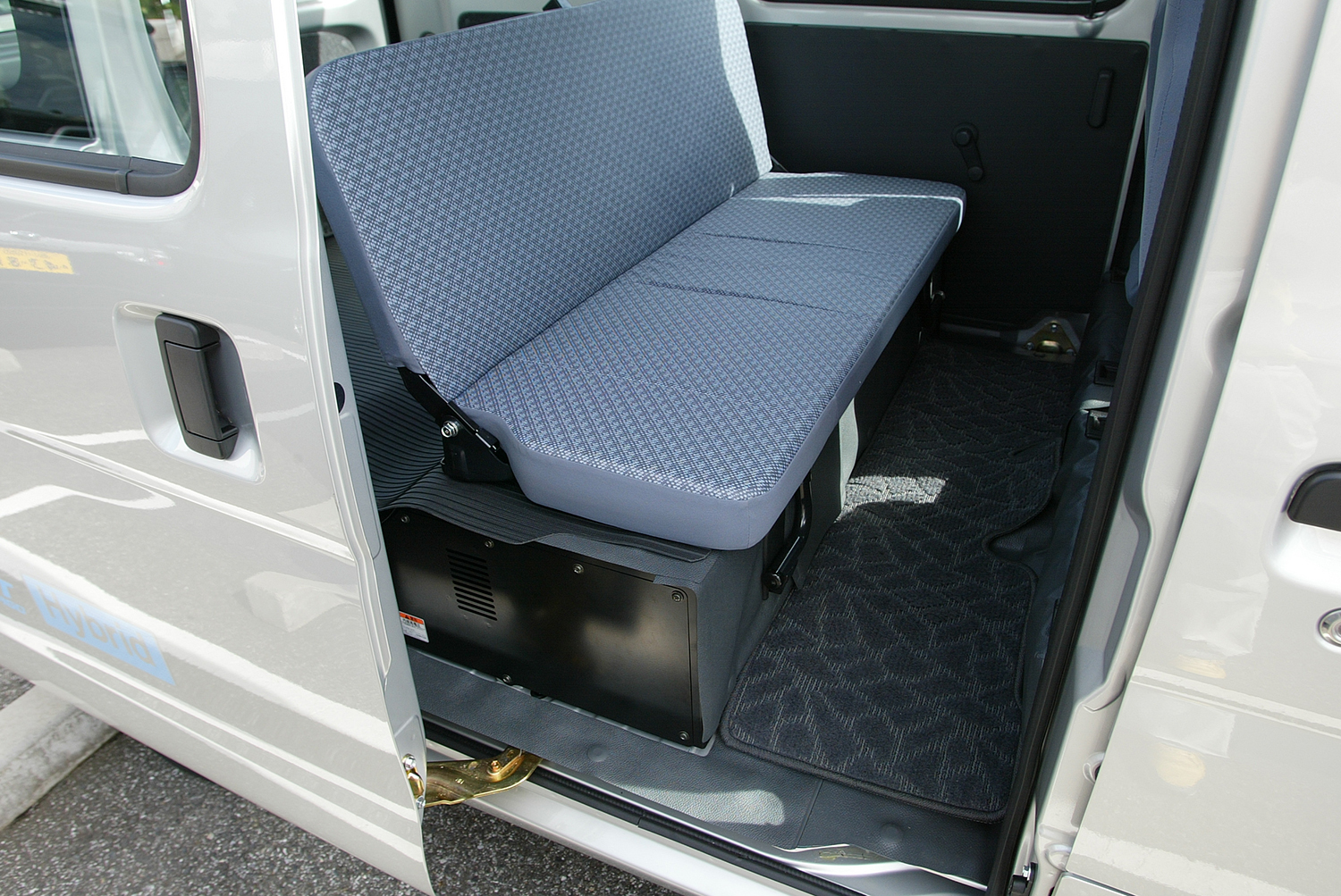 軽商用車初の市販ハイブリッドカー「ダイハツ・ハイゼットカーゴ ハイブリッド」 〜 画像10