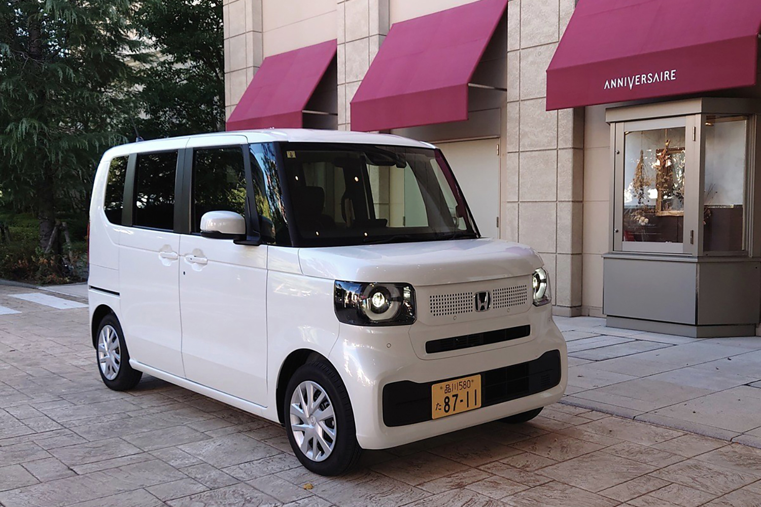 3代目ホンダN-BOXのフロントスタイリング