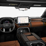 【画像】ついに米国生産車が日本デビューで気になる価格と中身は？　トヨタ「タンドラ」「ハイランダー」が発売開始!! 〜 画像2