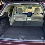 【画像】【試乗】ボルボ乗るならワゴンにするかSUVにするか？　同じパワートレインの「XC60」と「V60」を乗り比べてみた 〜 画像8