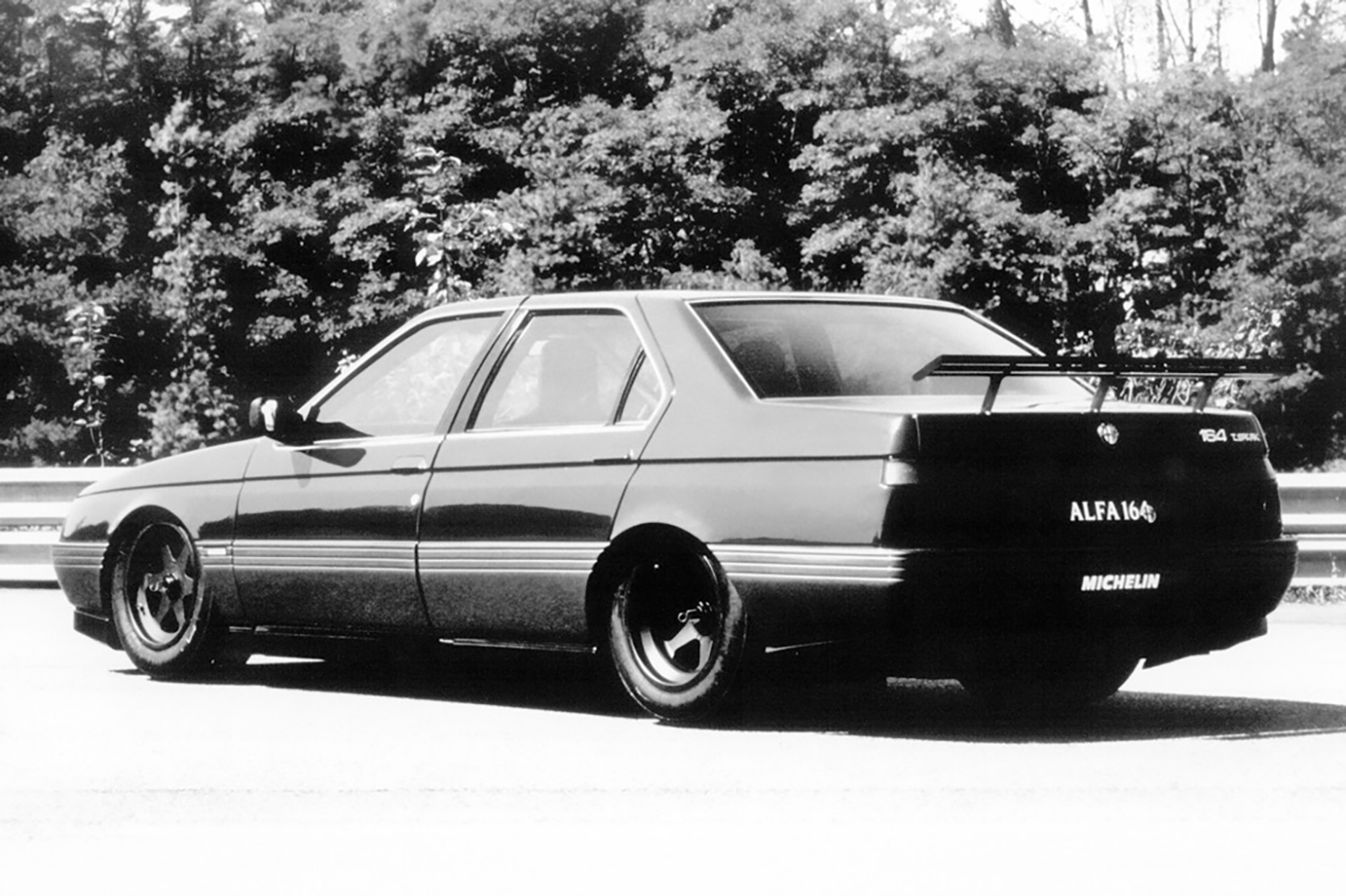 アルファロメオ164プロカーのリヤスタイリング