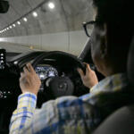 【画像】【試乗】高速はドッシリ……でもコーナリングは一体感アリ！　待ちに待った新型ホンダCR-Vは走りも使い勝手も納得の完成度!! 〜 画像26