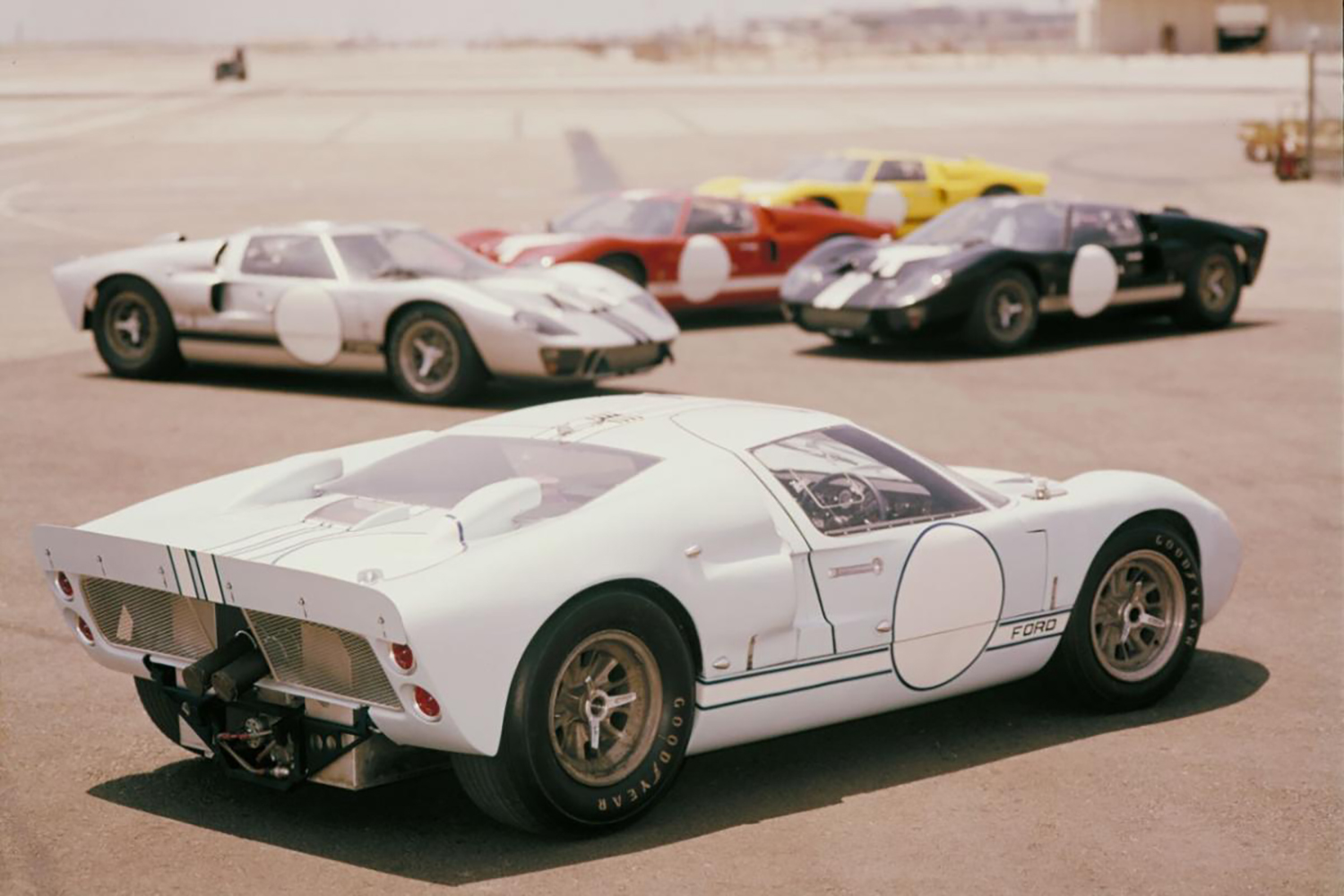 フォードGT40 〜 画像16