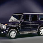 六本木を闊歩するＧクラスが生まれたのはコイツのおかげ！　無骨な軍用車をお金持ち御用達の高級SUVに押し上げた「500GE」に敬礼!!