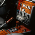 【画像】六本木を闊歩するＧクラスが生まれたのはコイツのおかげ！　無骨な軍用車をお金持ち御用達の高級SUVに押し上げた「500GE」に敬礼!! 〜 画像5