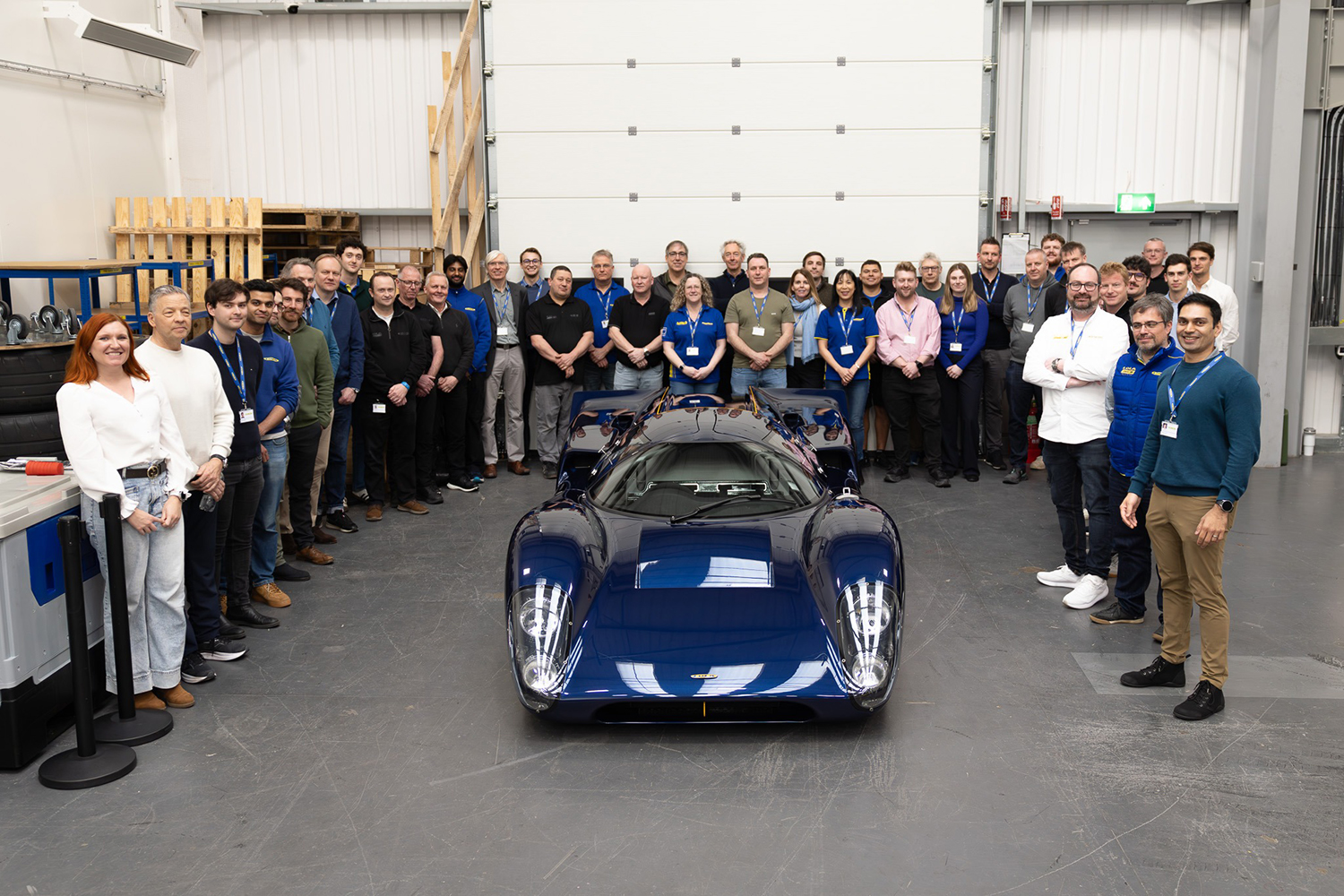 T70Sとローラのスタッフ陣