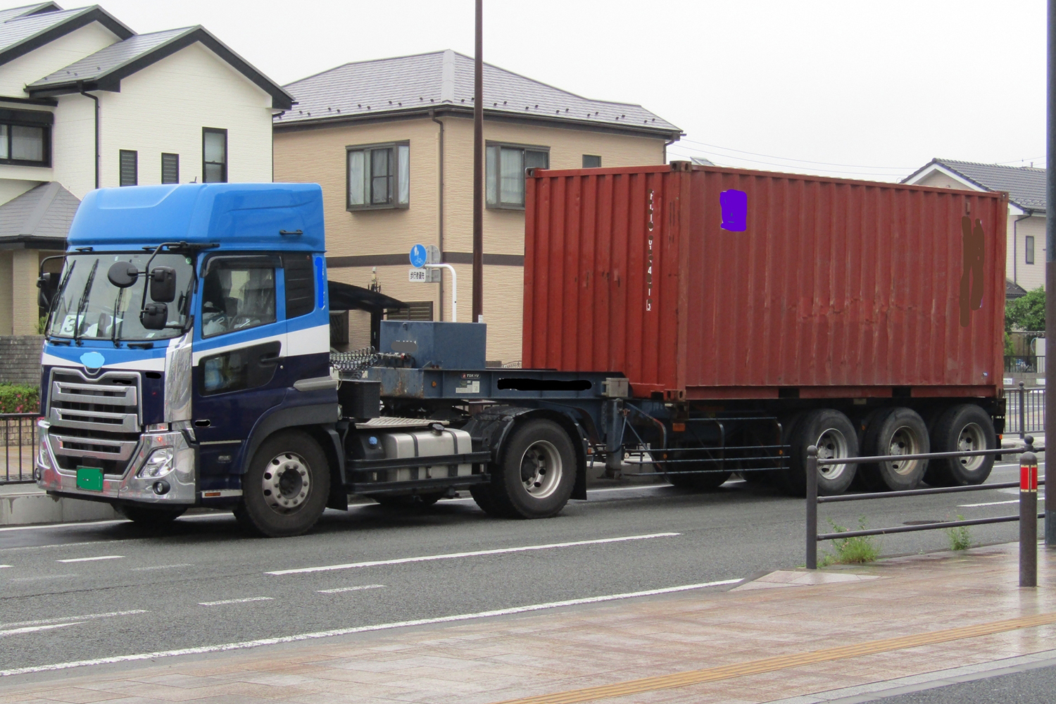 トレーラー 〜 画像2