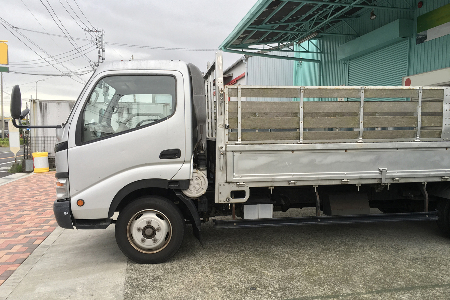 キャブと荷台の間の隙間 〜 画像3