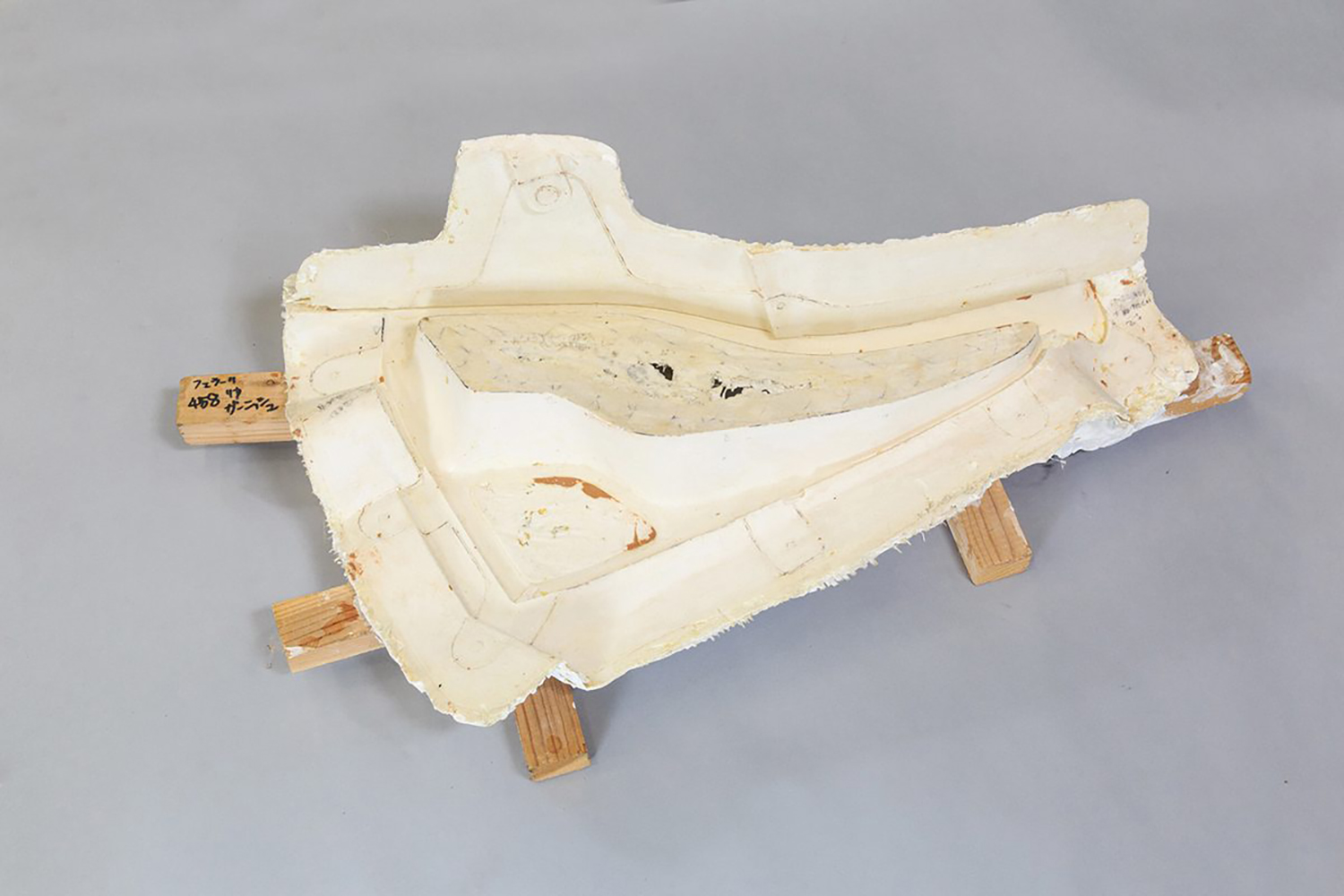 エアロパーツの性質はウレタンかFRPかで変わる 〜 画像4