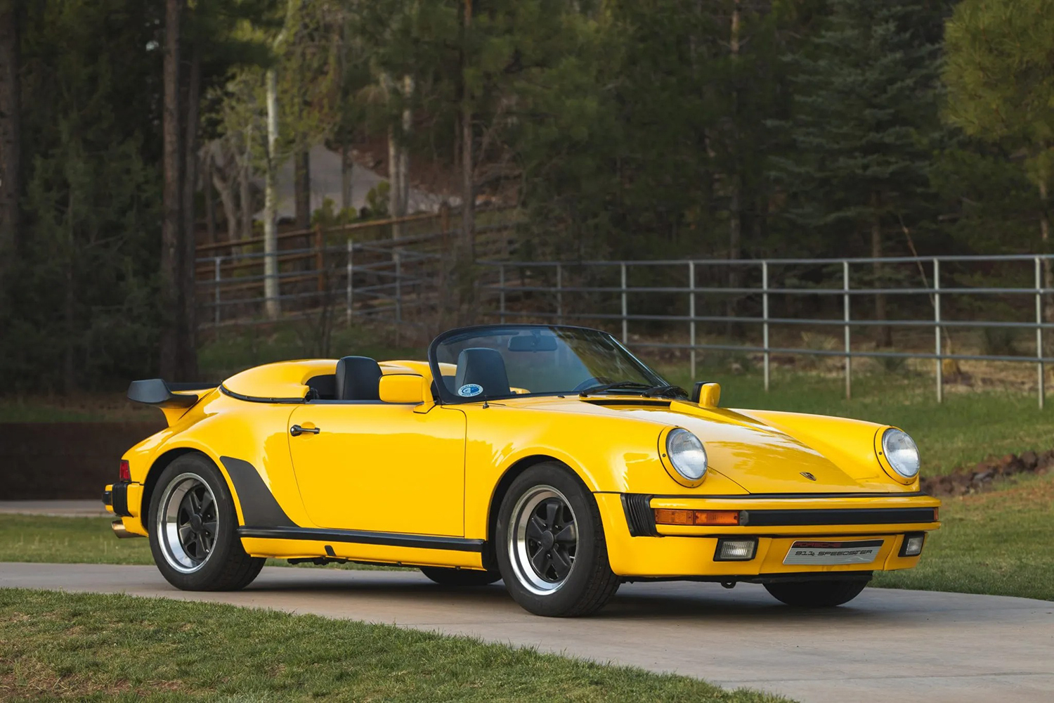 ポルシェ911（930）スピードスター 〜 画像10