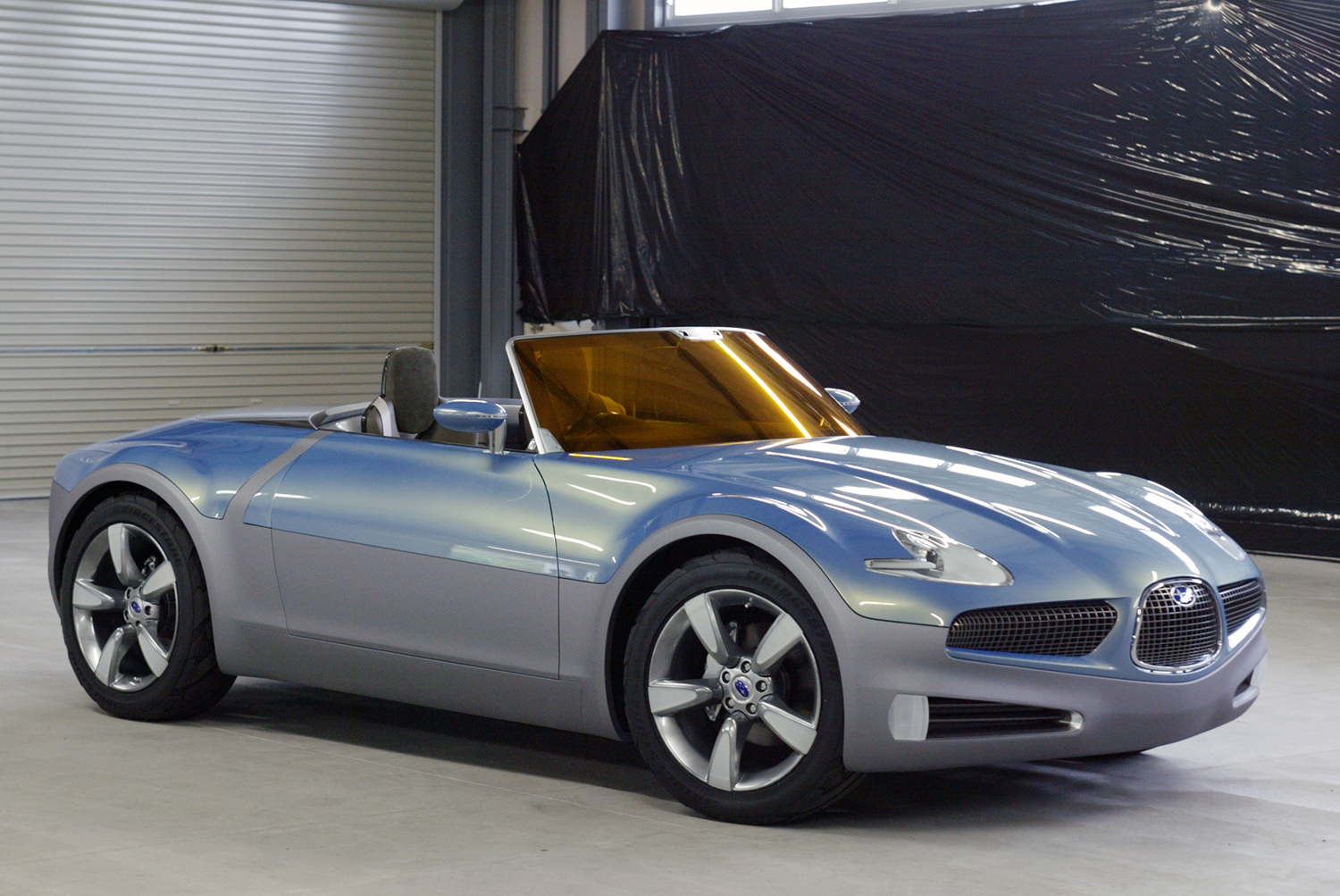 スバルB9スクランブラーのフロントスタイリング